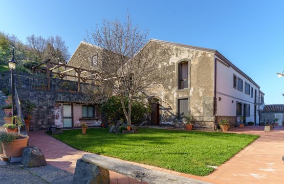 For sale Accommodation facility Mountain Puntalazzo CT